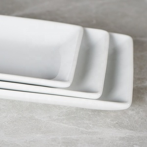 Assiette rectangulaire en céramique de 8,5 pouces, en porcelaine blanche pure, forme moderne et classique, jamais démodée - Product Image 4