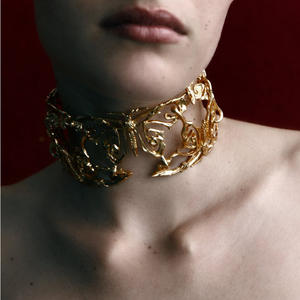 Collana ZA <span class=keywords><strong>Cross</strong></span> Border con Scultura Floreale Traforata Esagerata, Stile Tribale Personalizzato, Geometrica Retrò Elegante - Product Image 2