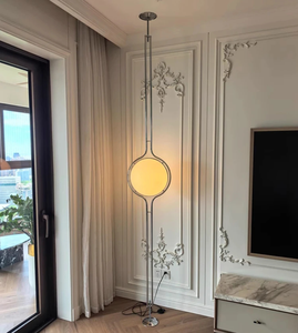 Lampe sur pied LED en métal chromé de luxe avec globe en acrylique blanc, hauteur réglable, pour salon, décoration d'hôtel - Product Image 1