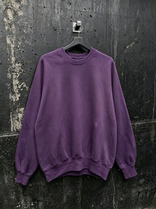 เสื้อสเวตเตอร์คอกลมสีม่วงล้วนสำหรับผู้ชาย แขนยาว ถักทอ ใส่ได้ในฤดูใบไม้ร่วง - Product Image 1
