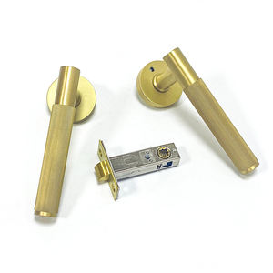 ใหม่ล่าสุดทันสมัยออสเตรเลียด้ามจับประตูทองแดงขัดเงาแบบยุโรปสำหรับใช้ภายในห้องน้ำลายกุหลาบทอง - Product Image 5