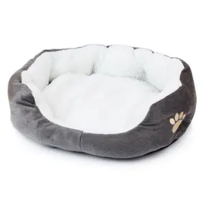 Factory Direct Sales Small Size Large Size Lambswool Kennel Teddy Bichon Pet Cushion Mat Supplies In Stock Wholesale