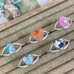 Pulsera Artesanal de Plata de Ley con Diseño de Algodón de Azúcar Mojave Dorado y Azul, Búfalo Blanco y Naranja Mojave - Product Image 1