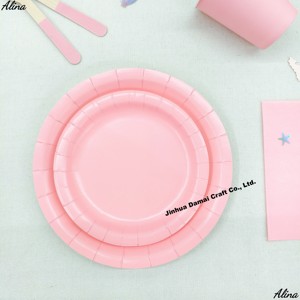 ชุดภาชนะใช้แล้วทิ้งสีพื้น DAMAI สีชมพูอ่อน สำหรับงานปาร์ตี้ งานวันเกิด กิจกรรมแคมป์ปิ้ง ของตกแต่งโต๊ะ กระดาษเช็ดปาก แก้ว จาน - Product Image 3
