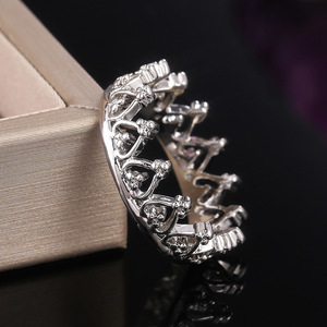 Bague en alliage en forme de couronne F383, style classique, bijoux de mode unisexe, cadeau pour femmes et hommes - Product Image 2