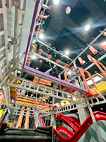Complexe de divertissement intérieur commercial de style Hip-Hop, avec trampoline intégré, parcours Ninja et système de parc à thème, personnalisable