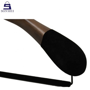 Нескользящая деревянная вешалка для одежды под заказ - Product Image 4