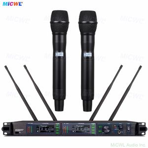 Système de microphone sans fil numérique UHF ULXD4-LED 200 canaux avec deux micros portatifs KSM9 argentés et KSM8 longue portée cryptés pour la scène - Product Image 4