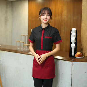 Uniforme <span class=keywords><strong>de</strong></span> travail personnalisé d'usine, chemise à manches courtes à revers, style couple, uniforme d'employé, costume uni, vêtements <span class=keywords><strong>de</strong></span> travail pour bar aquatique, café - Product Image 6