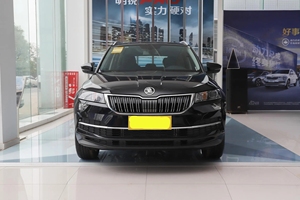 <span class=keywords><strong>Skoda</strong></span> <span class=keywords><strong>Karoq</strong></span> 280TSI Luxury Enjoy 2025 |   SUV Familiar Compacto de Fabricación Alemana - Product Image 3