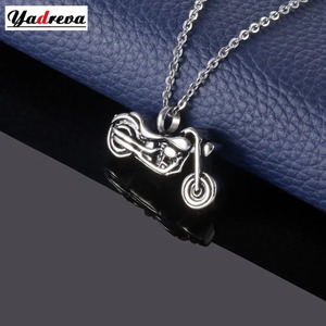 Colgante de urna de acero inoxidable para motocicleta, accesorios de joyería para cenizas de cremación, collar para hombres y niños - Product Image 1