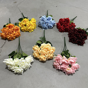 Yixuan - Ramo de 7 Rosas de Seda para Decoración del Hogar y Arreglos de Boda - Product Image 2