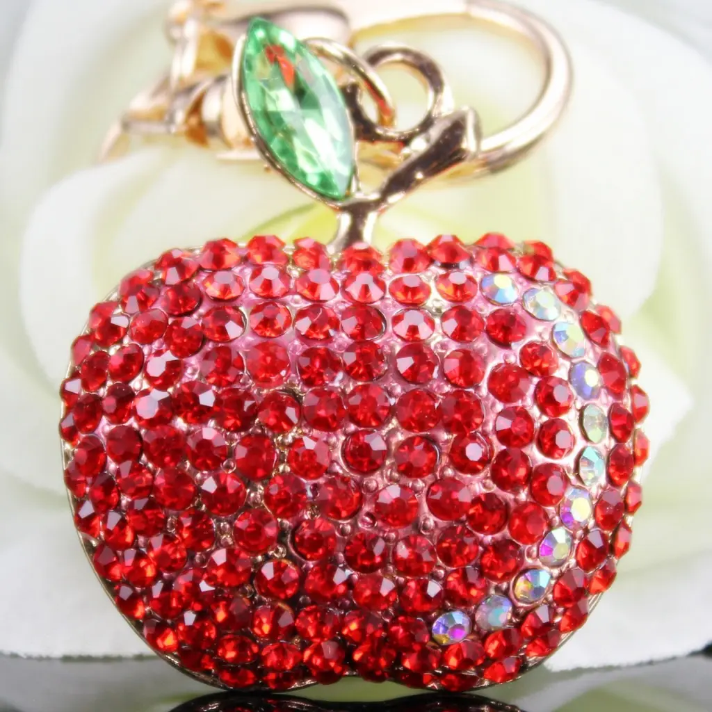 Yuanfei porte-clés voiture pendentif haute qualité strass alliage de zinc fruits porte-clés 10 yuans source de produit