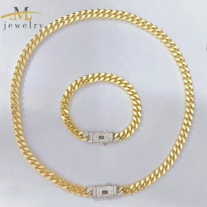 طقم مجوهرات أنيق من JML Fashion Accessories، طقم موناكو مطلي بالذهب عيار 14 قيراط مع قلادة وسوار مرصع بالزركون للحفلات والأعراس - Product Image 1