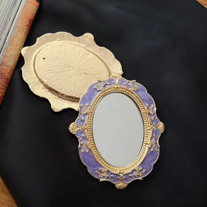 Retro Cổ Điển Cầm Tay Nhỏ Gọn Trang Điểm Gương Hometic Thuận Tiện Thẳng Gương Sang Trọng Khắc Thiết Kế Cô Gái Của Quà Tặng - Product Image 2