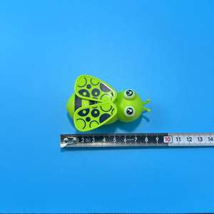 Coche de juguete para niños, modelo de abeja de 7.9cm, creativo y único, para niños, 2 yuanes al por mayor. - Product Image 5