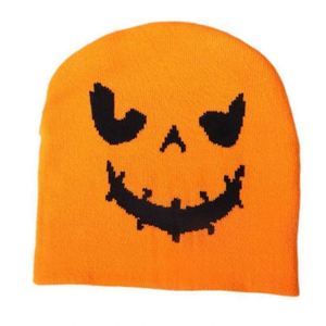 Gorro de punto personalizado de Halloween con diseño de calabaza Y2K a cuadros, con lazos, unisex, para adultos, cómodo, personalizado, para mantener el calor - Product Image 3