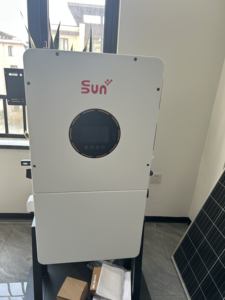 อินเวอร์เตอร์พลังงานแสงอาทิตย์ไฮบริด SUNPLUS 12KW แบบเฟสเดียว/สามเฟส 120V/240V ระบบ Dual MPPT ประสิทธิภาพ 99.9% มีสินค้าในคลังสินค้าสหรัฐอเมริกา - Product Image 4