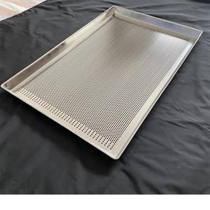 Bandeja perforada de acero inoxidable de grado alimenticio de <span class=keywords><strong>60x40</strong></span> cm, personalizada, <span class=keywords><strong>para</strong></span> hornear y secar alimentos. - Product Image 2