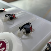 Imprimante à solvant écologique 1,6 m 1,8 m, imprimante jet d'encre pour autocollants en vinyle