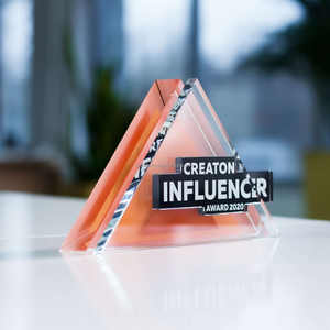 Premios Acrílicos 2026 para Reconocimiento y Aprecio - Color y Logotipo Personalizados para Regalos Publicitarios - Product Image 2