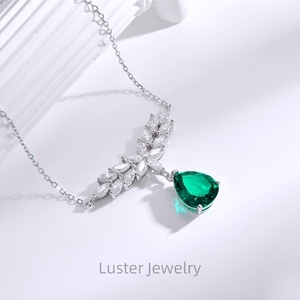 Lustro elegante placcato oro 18k 925 argento 10x12mm pera laboratorio Colombia collana pendente smeraldo con pavé Moissanite - Product Image 2