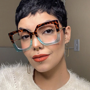 Nueva moda de gran tamaño Retro marco grande logotipo personalizado gafas cuadradas Anti luz azul bloqueo gafas mujeres ordenador gafas UV400 - Product Image 1