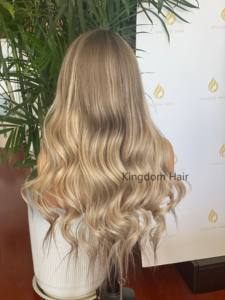 Perruque en dentelle de luxe sans colle et sans couture, couleur blonde cendrée balayage européenne, best-seller, avec filet diamant pour femmes souffrant de perte de cheveux - Product Image 5