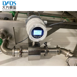 SS304 SS316 cấp thực phẩm NPT BSP din11851 Tri kẹp trên 1 "1.5" 2 inch nước bia điện từ sữa Flow Meter cho vệ sinh bơm - Product Image 3