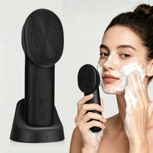 Appareil de beauté multifonctionnel pour soins personnels avec <span class=keywords><strong>brosse</strong></span> <span class=keywords><strong>nettoyante</strong></span> pour le <span class=keywords><strong>visage</strong></span> et masseur facial – Outils essentiels pour les soins de la peau - Product Image 1