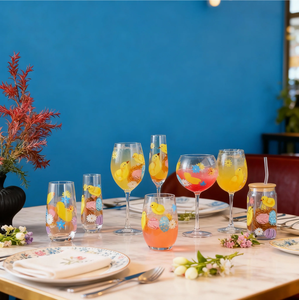 Bicchieri da <span class=keywords><strong>Vino</strong></span> in Vetro Soffiato a Mano con Design Moderno, Decorati a Mano con Coniglietti Pasquali, Calici Personalizzati - Product Image 3