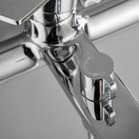 Mitigeur de douche à levier unique Ensemble de robinets de salle de bains ronds Robinet de baignoire Ensemble de douche de salle de bains chromé