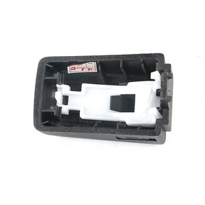 Cubierta de manija de puerta Yunnuo CXJ500050 CXJ500060 de plástico para Land Rover - Product Image 2