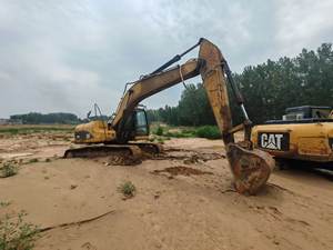 Venta Directa de Fábrica, Maquinaria Usada CAT 323DL Original de Japón, Caterpillar CAT323 CAT323GC CAT323GX CAT324DL CAT325DL, Envío Rápido - Product Image 3