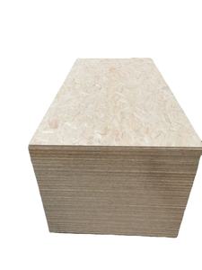 Precio directo de fábrica <span class=keywords><strong>Placa</strong></span> barata Panel blanco <span class=keywords><strong>Osb</strong></span> 4X8 <span class=keywords><strong>25mm</strong></span> Tablero de hilo orientado para la construcción - Product Image 5