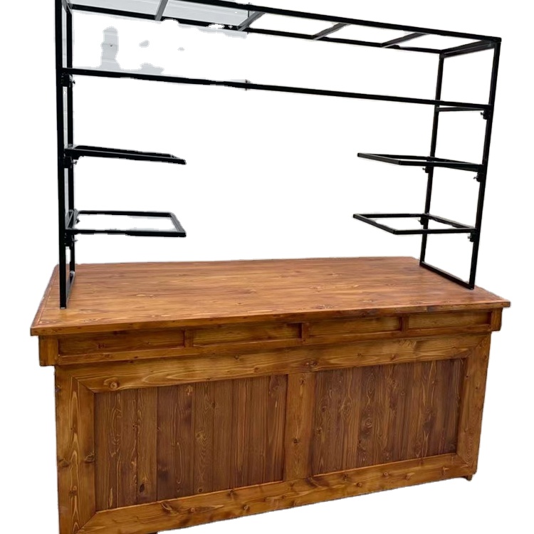 Уличный деревянный брусок из сосны в деревенском стиле