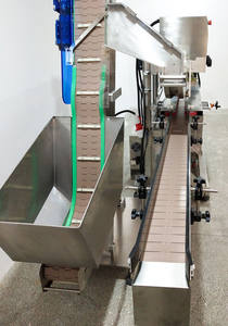 一木<span class=keywords><strong>CM300</strong></span>全自动工业机在线伺服电机圆瓶塑料玻璃罐桶直封盖机 - Product Image 5