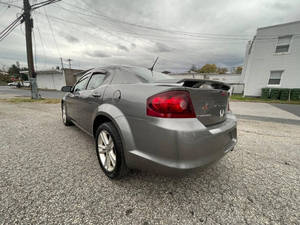 Dodge Avenger SXT 2012, Sedán 4 Puertas, Volante a la Izquierda, Asientos de Cuero, Buen Rendimiento de Combustible, Control de <span class=keywords><strong>Clima</strong></span>, Radio <span class=keywords><strong>Satelital</strong></span>, Venta al Por Mayor, Auto Usado Barato - Product Image 3