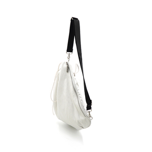 Sac fourre-tout léger en similicuir blanc nuage, style coréen, avec fermeture éclair latérale facile d'accès - Product Image 2