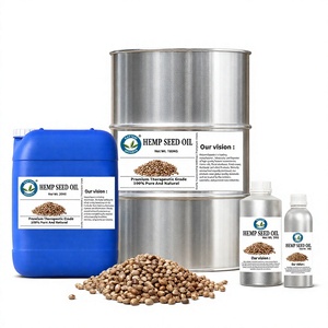 Aceite de Semillas de Cáñamo de Grado Terapéutico Prensado en Frío - Para Formulaciones de Cuidado del Cabello y Cuero Cabelludo - Fabricante Indio Mayorista B2B - Product Image 1