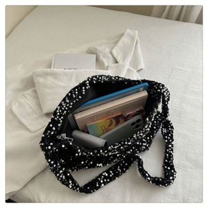 Vintage Chain Women's Lady-Style Fashion <b>Handbag</b> <b>Sequin</b> Embroidery With Zip Closure Woven Shoulder Bag - Product Image 2