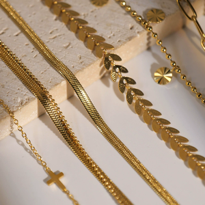 विंटेज 18k सोने की प्लेटेड टखट स्टेनलेस स्टील के अलेट गहने महिलाओं के लिए नाजुक क्रॉस - Product Image 3