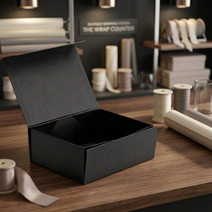 Caja de Cartón Ecológica, Reciclada, Reutilizable, Impermeable, Resistente, Personalizable, en Forma de Libro, con Cierre Magnético y Asa, de Alta Gama - Product Image 1