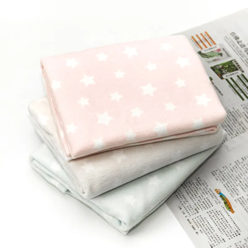 Set selimut bayi katun bedong netral kemasan kotak hadiah 3 warna Super lembut cetak katun Napping baru lahir