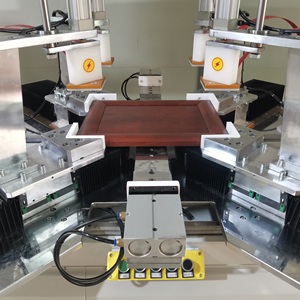 آلة تصنيع باب خزانة خشبية بتردد عالي إطار غراء للتجميع والترددات اللاسلكية - Product Image 6