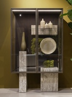 Évier de présentation grand format Grace/Grace de designer italien pour villa, en verre et noyer, style Old Money haut de gamme