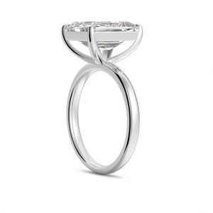 Anillo de Compromiso y Promesa Nupcial de Plata 925 con Diseño Exclusivo de Alta Joyería Dylam, Rectangular de 8ct con Circonita Cúbica 5A - Product Image 3