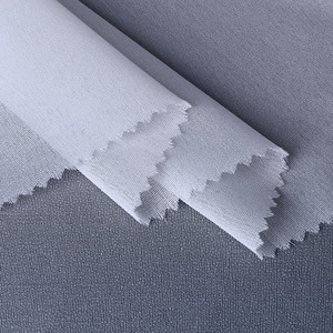 <span class=keywords><strong>Tissu</strong></span> d'entoilage <span class=keywords><strong>thermocollant</strong></span> en polyester tissé uni 50D*50D personnalisé avec colle PA <span class=keywords><strong>pour</strong></span> vêtements féminins - Product Image 1