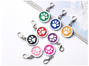 <span class=keywords><strong>Pet</strong></span> Acessórios Collar Charming Logo ID Round Made Metal Colorido Esmalte Pintado <span class=keywords><strong>Pet</strong></span> Garra <span class=keywords><strong>Paw</strong></span> Em Forma De Cão Tag - Product Image 5