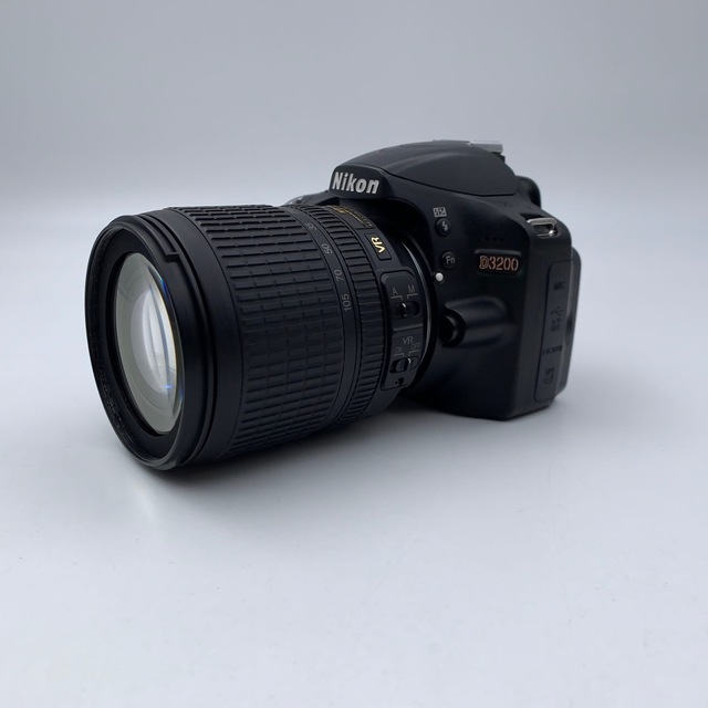 Wholesale Used Nikons D3200 DSLR Camera 18-105mm VR Lens Kit 24.2MP CMOS 1080p Video Grade A+ Refurbished for Travel Resale